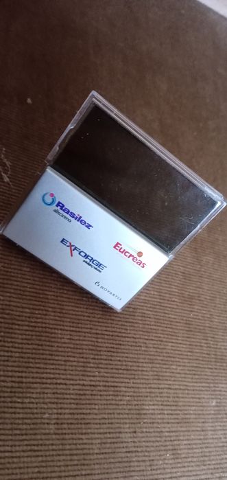 Olhe o Robot!Óh óh!É P/menina/o-Boneco Robot-Fala10E-Pcanetas7EDesde2E