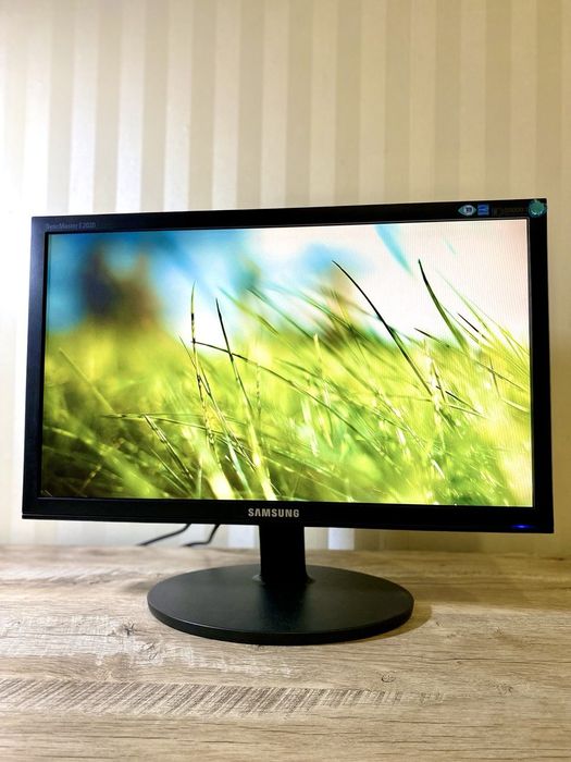 Монітор 20" Samsung SyncMaster E2020N