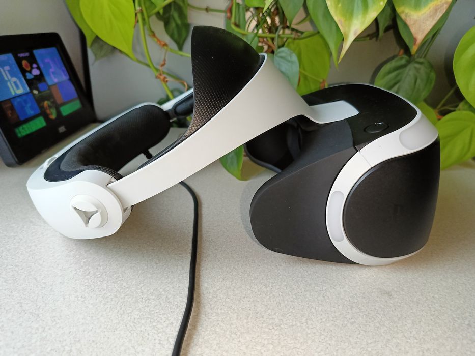 Gogle Sony PlayStationVR z kamerką PS4 i procesorem + kontrolery move