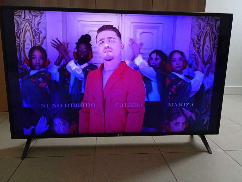 Televisão LG42 polegadas