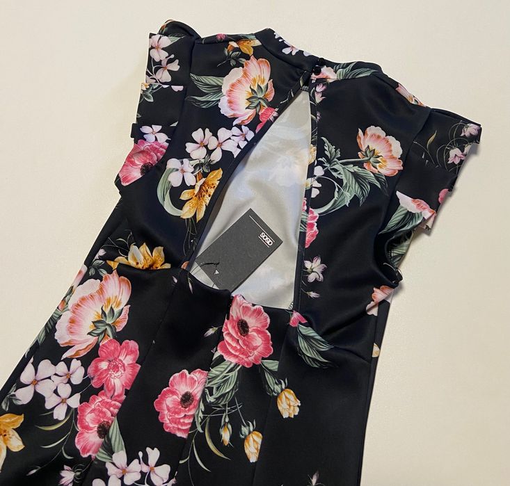 ASOS M Женское платье футляр сарафан цветы m asos асос цветочное
