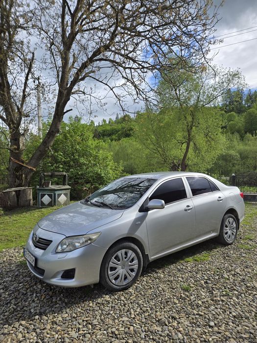 Продам автомобіль Toyota Corolla