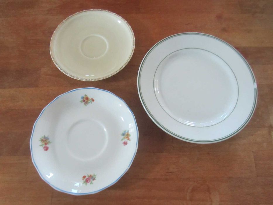 8 pratos antigos sacavém + vista alegre