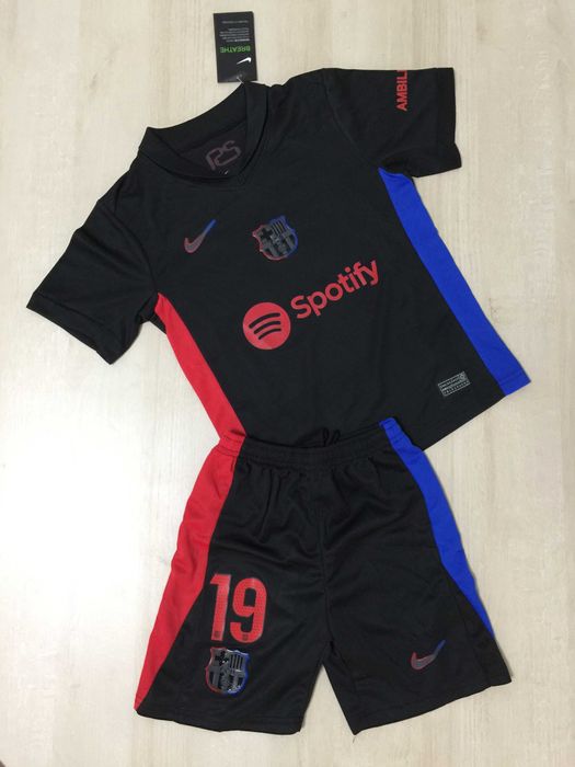 Zestaw koszulek piłkarskich dla dzieci YAMAL Black R.24