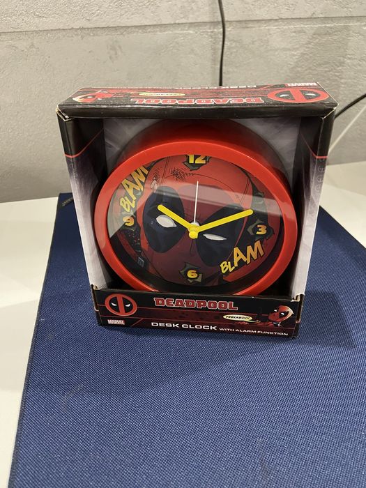 Zegar na biurko Deadpool-Marvel