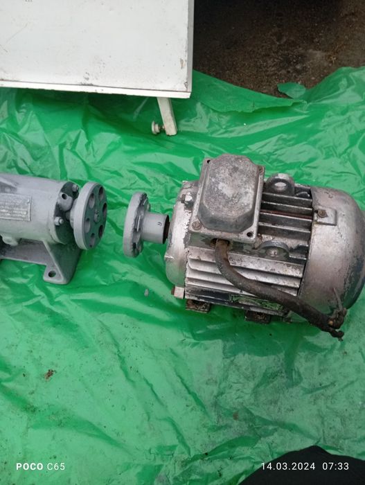 Консольный насос для производства или полива огорода