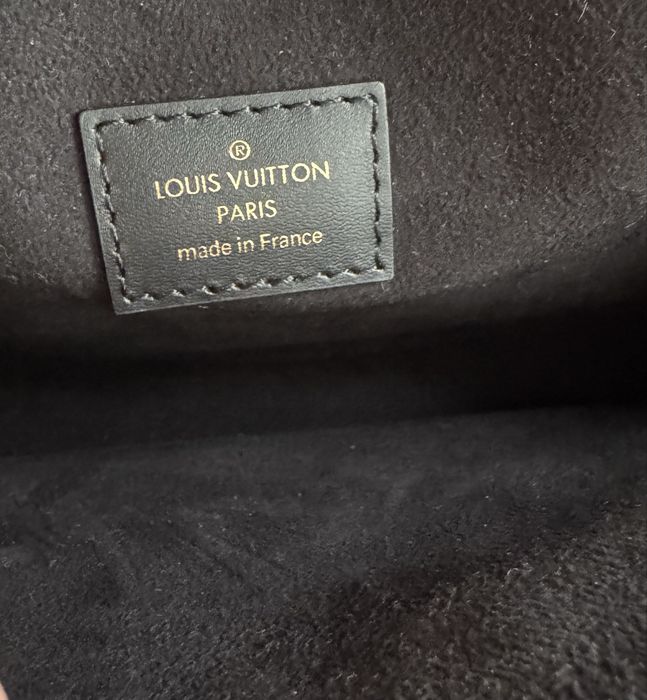 Сумка louis vuitton pochette métis reverse