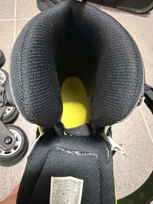 Rollerblade Microblade rolki regulowane 28 - 32 - 3WD