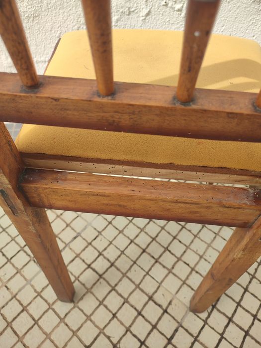 Cadeira para restaurar