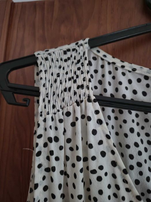 Vestido novo, com etiqueta