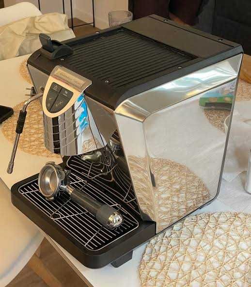 Кавомашина Nuova Simonelli Oscar II