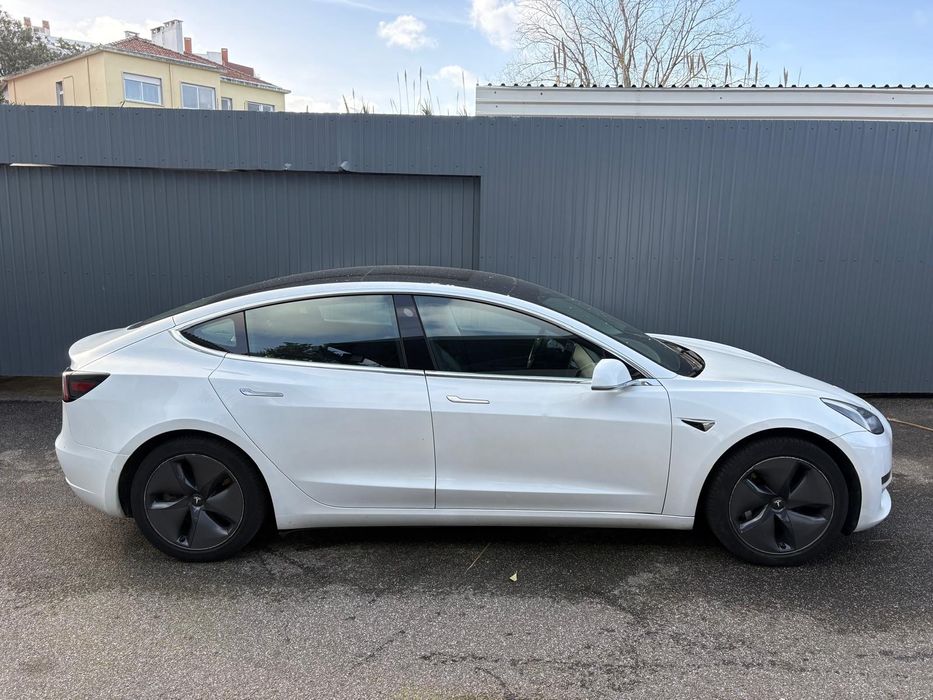 Vendo Tesla Model 3