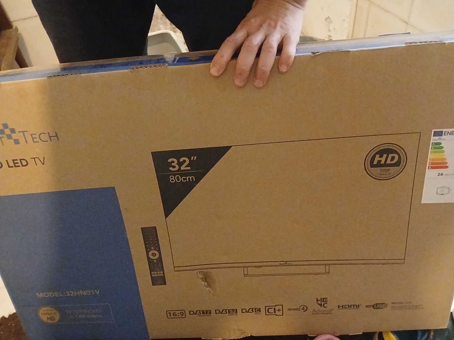 Televisão nova 32 polegadas smart tech HD LED TV