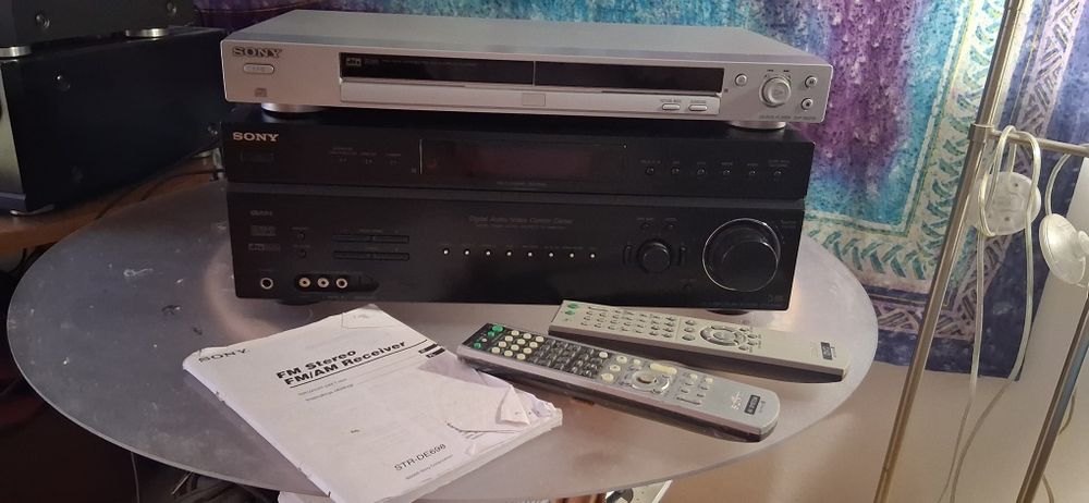 Zestaw kina domowego Sony STR-DE698