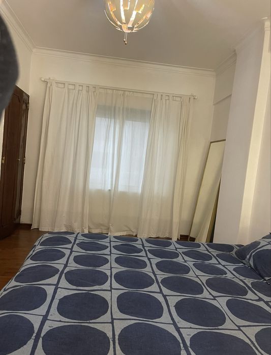 Quarto para Arrendamento – Pontinha (5 min. do Metro)
