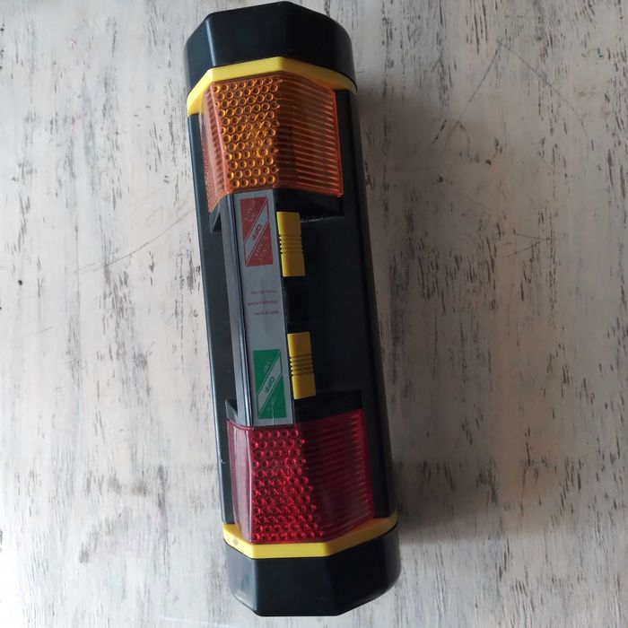 Ліхтарик автомобільний 12V