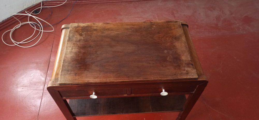 Stolik RTV z czasów PRL