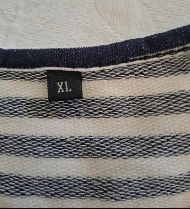 Camisola XL riscas