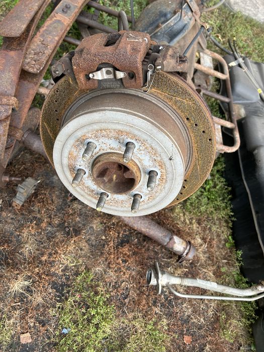 Ford f150 rok 2004-08 zaciski hamulcowe tył
