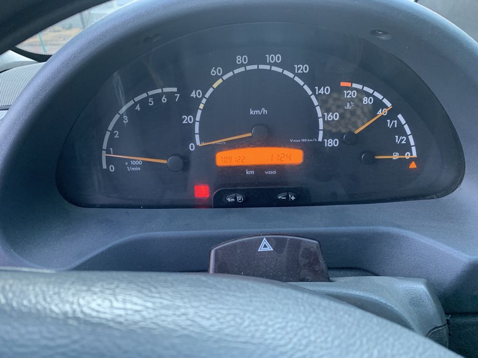 Mercedes sprinter