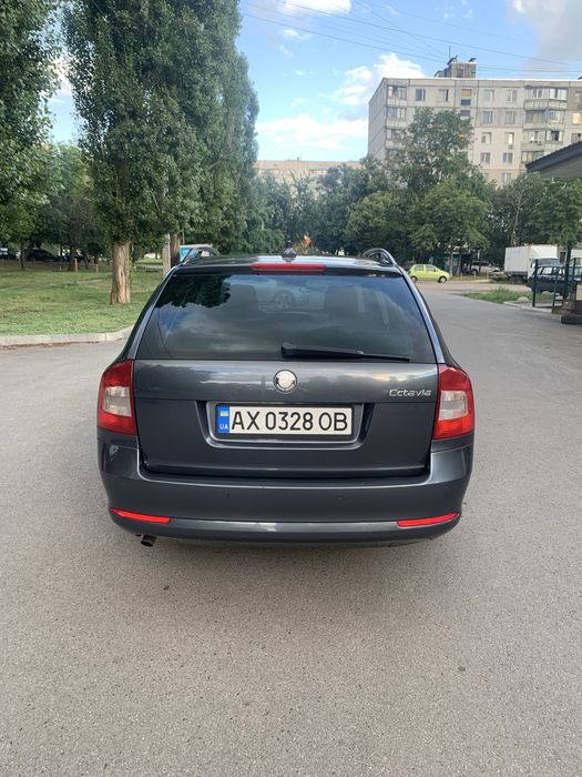 Skoda Octavia 2009 VIN TMBHA61Z4A8009917 фото оголошення 3 з 24
