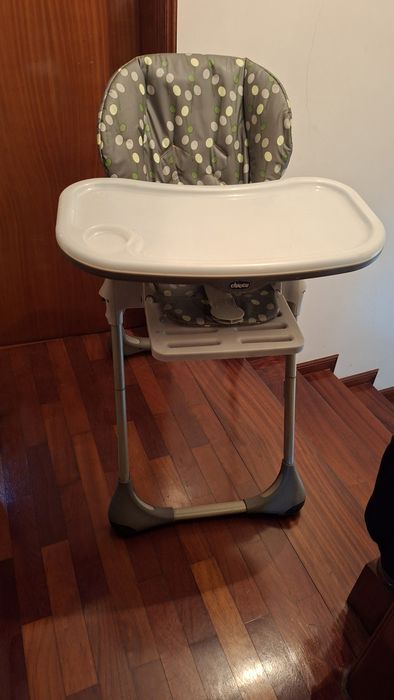 2 Cadeiras mesa de refeição para bebés