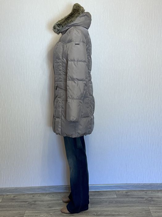 Пуховик женский брендовый GEOX