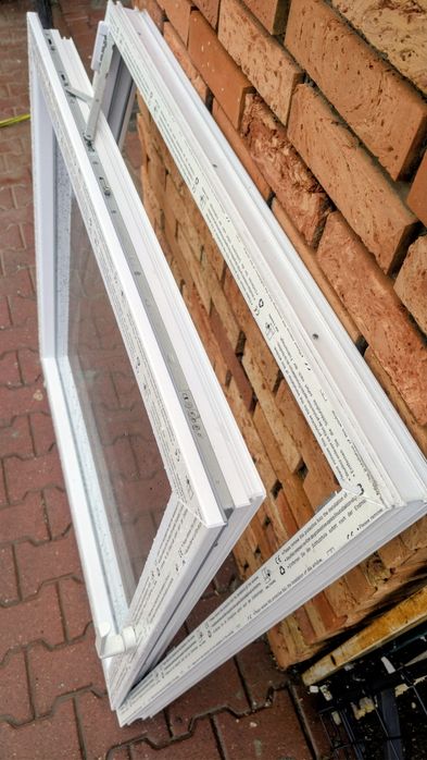 KR HAUS okno 115x110 NOWE jednoskrzydłowe białe okna drzwi POZNAŃ