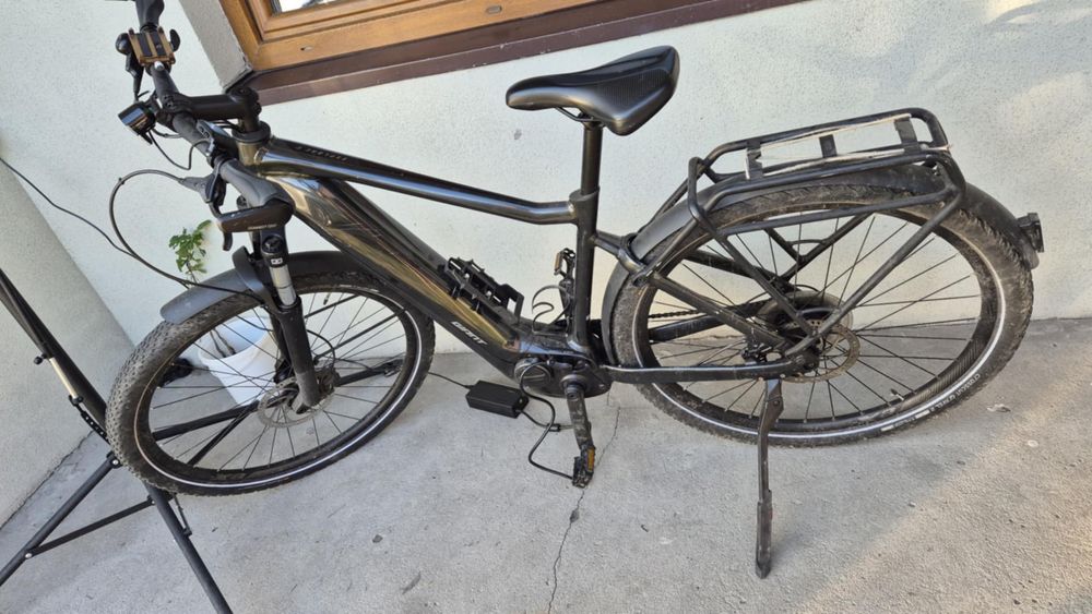 Rower elektryczny Giant Explore E+2