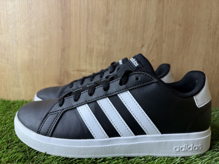 Adidas Grand Court розмір 38