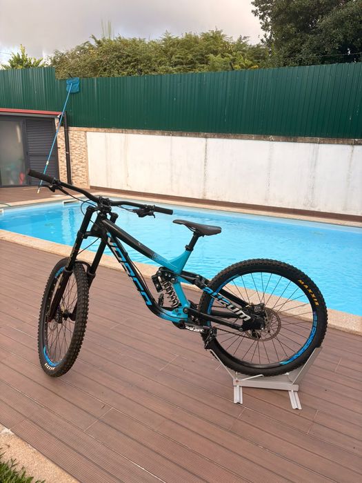 Bike Downhill (Norco Auram a7.2)