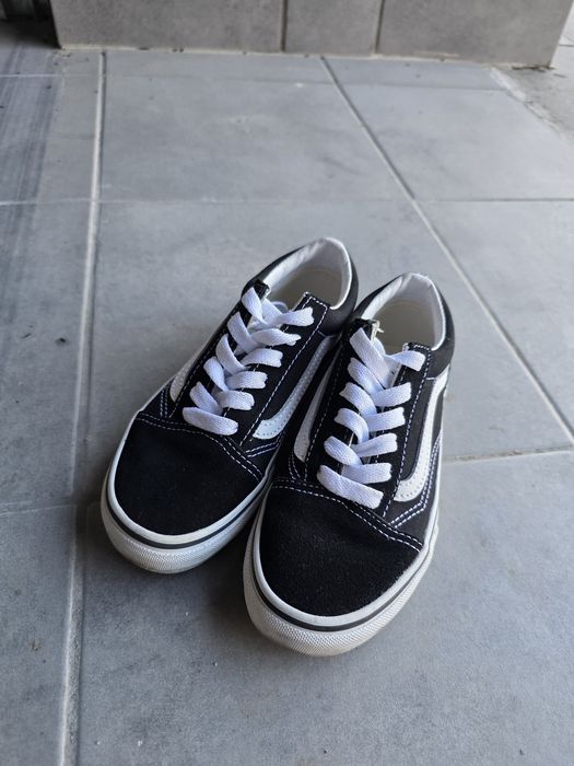 Продам дитячі кеди Vans
