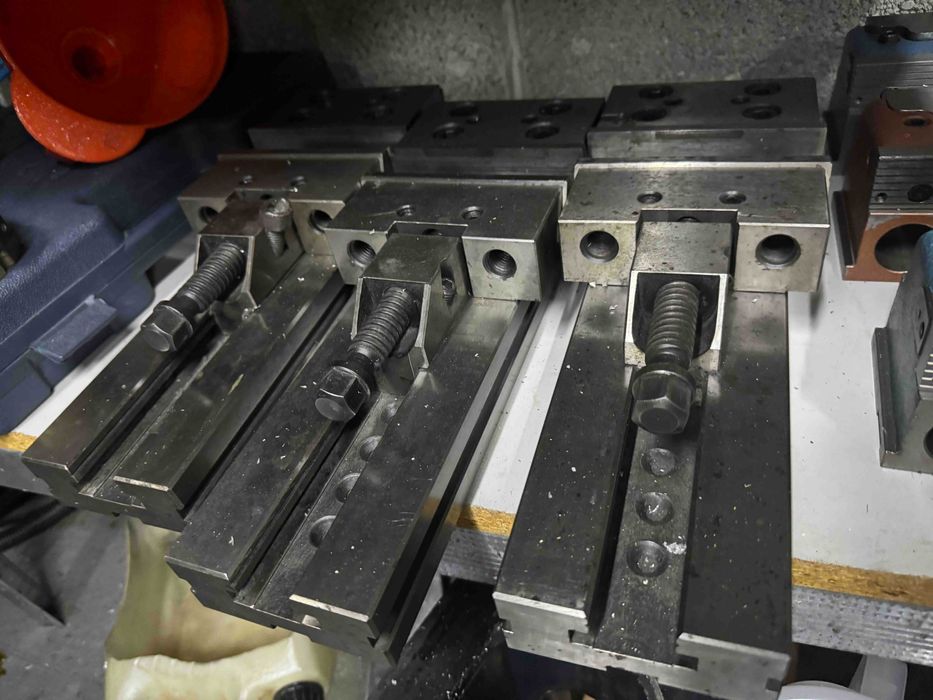 Лещата фрезерні комплект