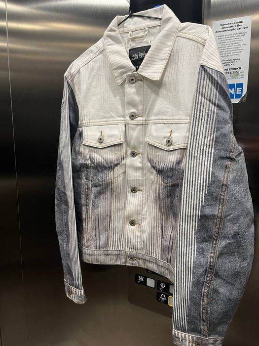 Продам курточку Jean Paul Gaultier Denim Jacket