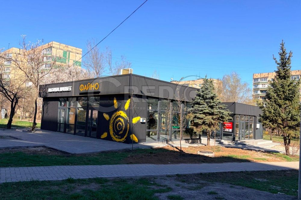 Оренда комплексу магазинів на мікрорайоні Сонячний