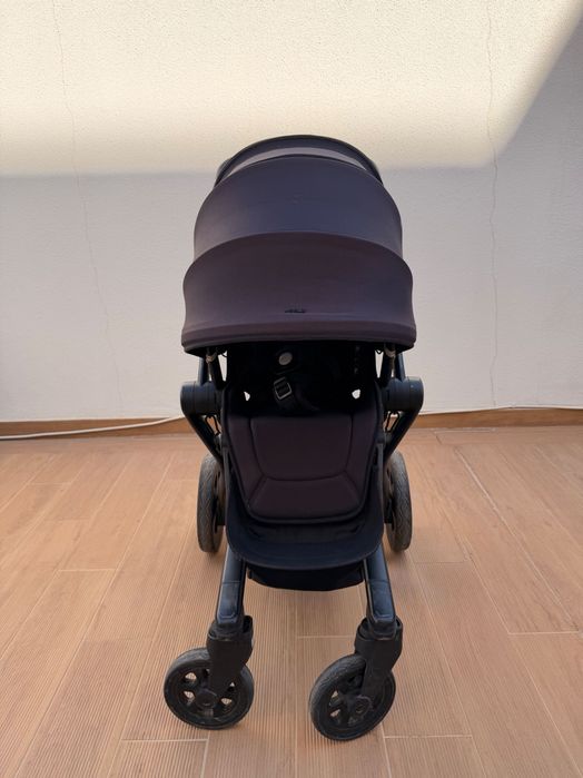 Carrinho de Bebé Joolz Hub+