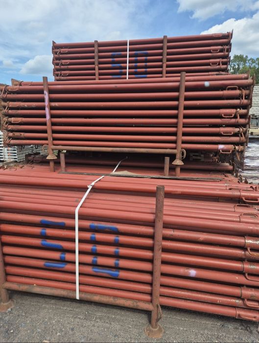 Płyta Okuta trojwarstwowa Sklejka  Dźwigar H 20 Stemple budowlane Płyta Topolowa Dźwigary h20 Głowice Trójnogi Korony stojak szalunki stropowe