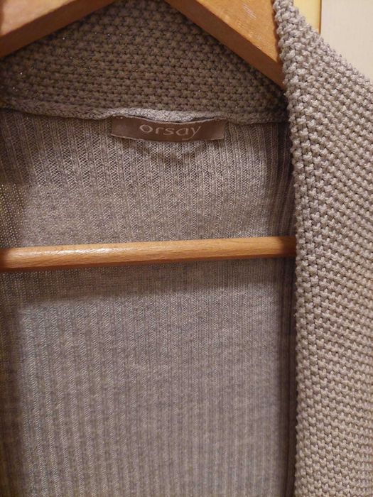 Kardigan damski szary.