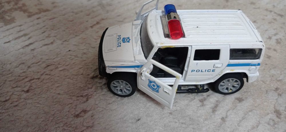 Машинки іграшки для хлопчиків