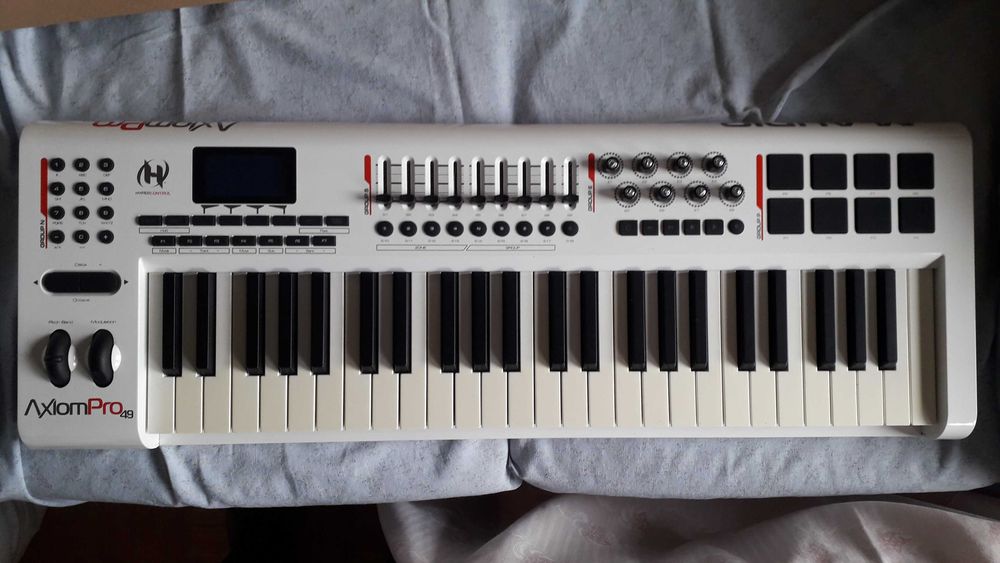 MAudio Axiom Pro 49 Midi Keyboard