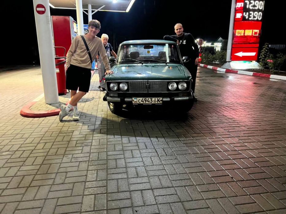 Ваз 2106 на повному ходу