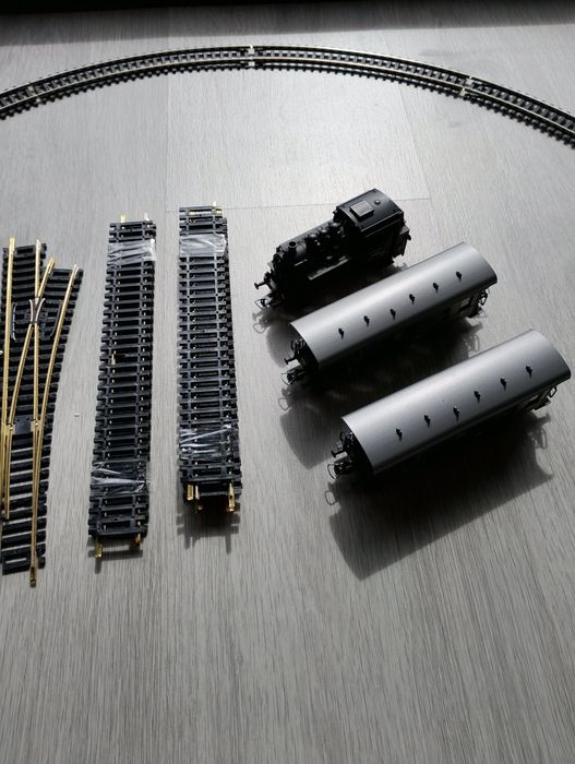 Conjunto Roco DC locomotiva + carruagens + linhas H0 1:87