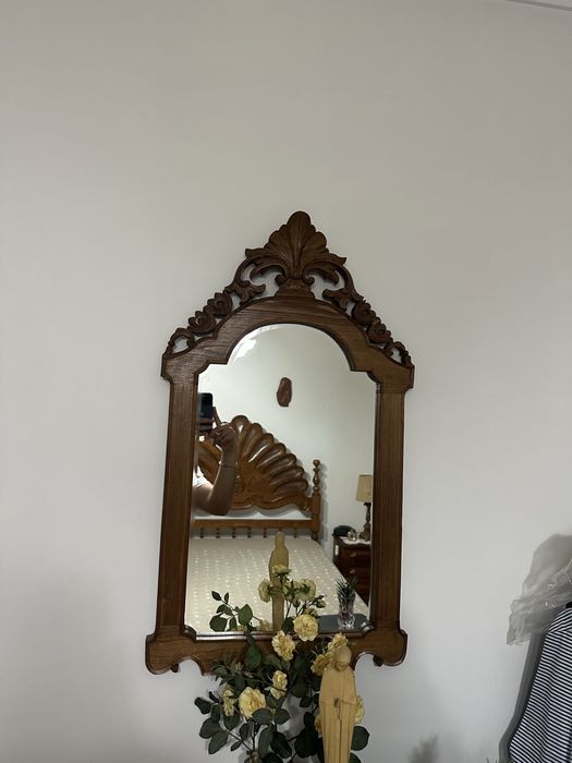 Quarto completo em madeira maciça de castanho