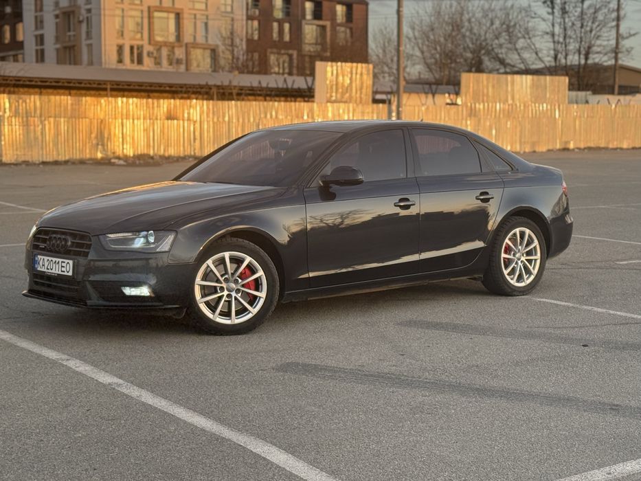 Продам ауді а4 б8 в доброму стані