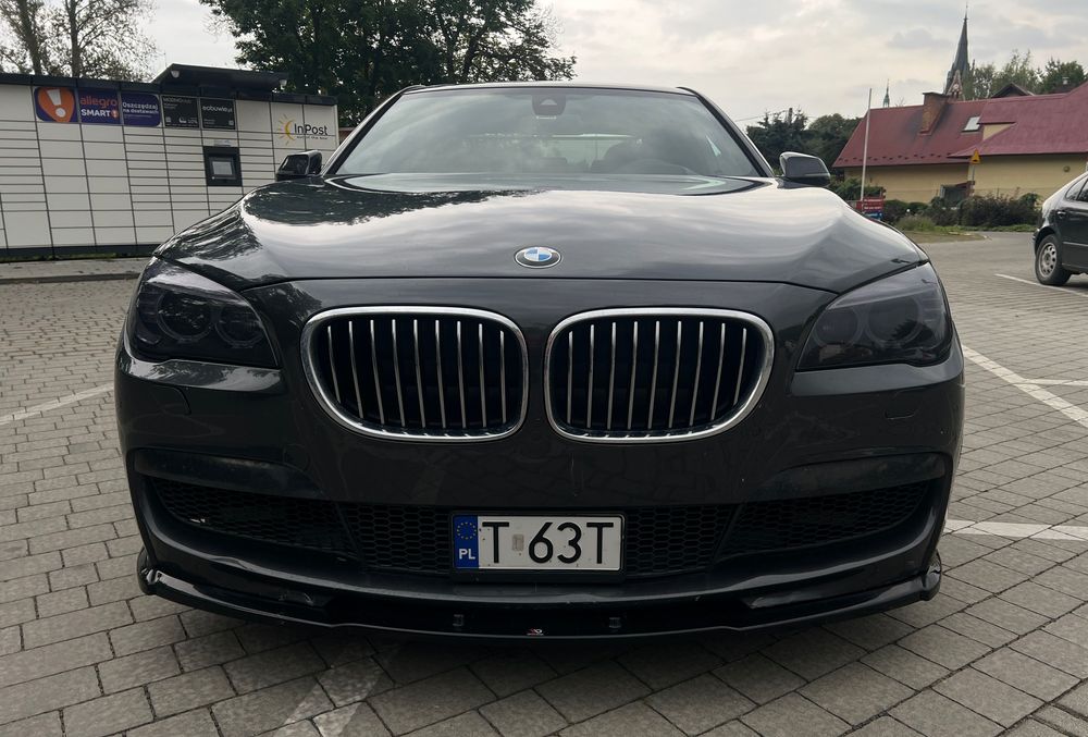 BMW F01 740i 2015