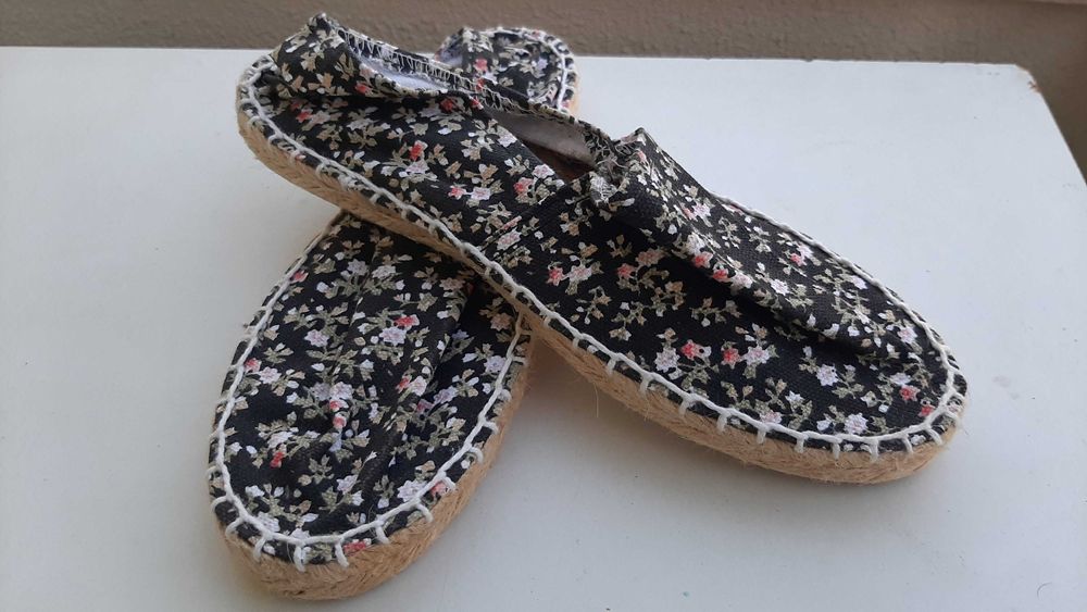 Alpercatas, 36, corda, estampado com florinhas, NOVAS