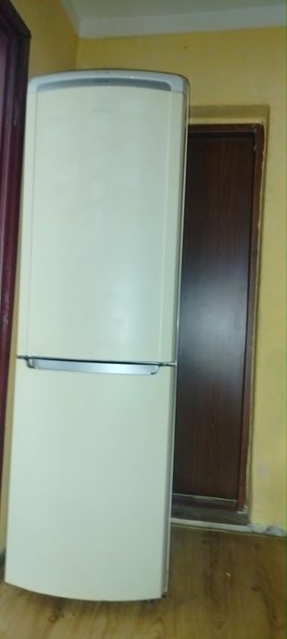 Lodówka indesit 189cm
