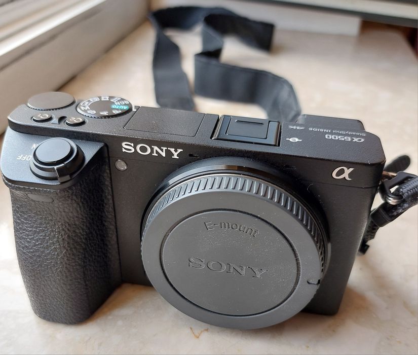 Aparat Sony A6500 bezlusterkowiec