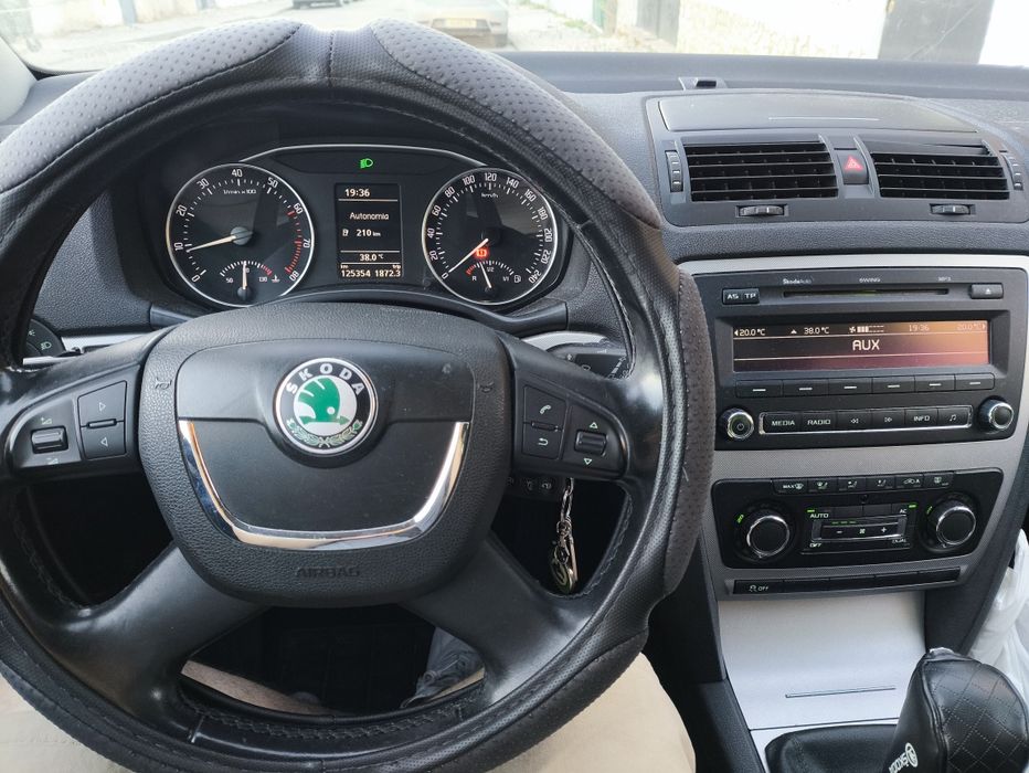 Skoda Octavia Break 1.2 TSI - 125.000km, REVISADO, IPO 2027, Prateado