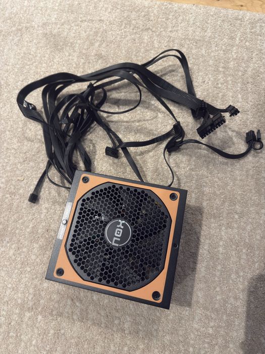 Fonte de alimentacao Nox VX 750W